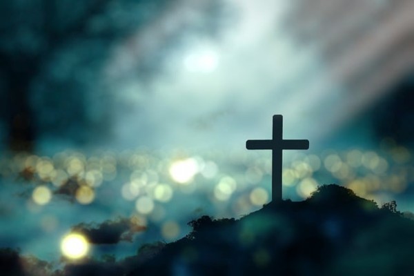 cross-6703536_640.jpg